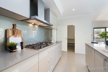 Listing image for 6 Firebrace Elbow, CANNING VALE  WA  6155