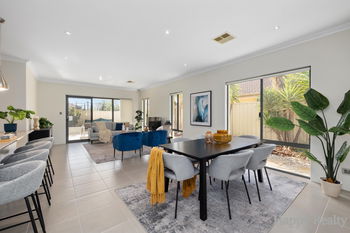 Listing image for 6 Firebrace Elbow, CANNING VALE  WA  6155