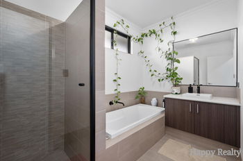 Listing image for 6 Bendigo Loop, BUSHMEAD  WA  6055