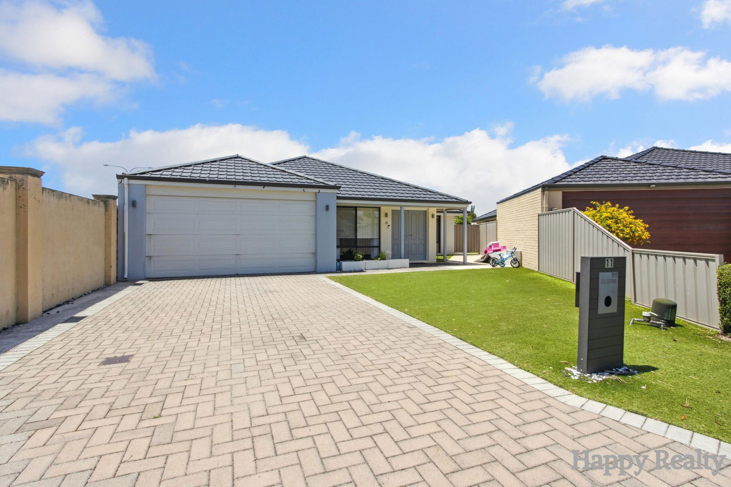 Listing image for 11 Arklow Glen, CANNING VALE  WA  6155