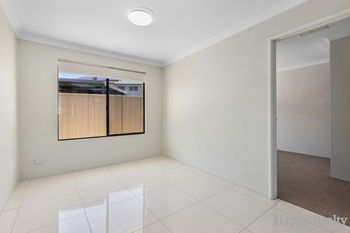 Listing image for 11 Arklow Glen, CANNING VALE  WA  6155