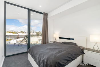 Listing image for 402/636 Newcastle Street, LEEDERVILLE  WA  6007