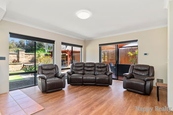 Listing image for 25 Jasper Corner, CANNING VALE  WA  6155