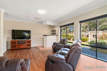 Listing image for 25 Jasper Corner, CANNING VALE  WA  6155