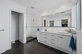 Listing image for 22 Glenariff Boulevard, CANNING VALE  WA  6155