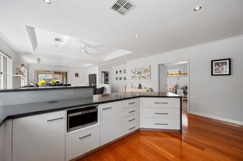 Listing image for 22 Glenariff Boulevard, CANNING VALE  WA  6155