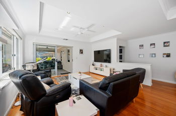 Listing image for 22 Glenariff Boulevard, CANNING VALE  WA  6155