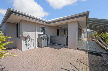 Listing image for 22 Glenariff Boulevard, CANNING VALE  WA  6155