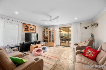 Listing image for 11 Pioneer Drive, THORNLIE  WA  6108
