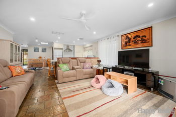 Listing image for 11 Pioneer Drive, THORNLIE  WA  6108
