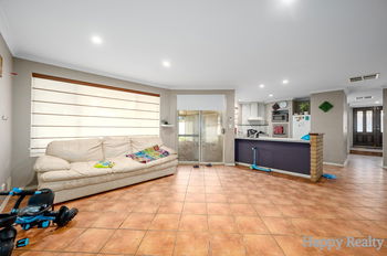 Listing image for 6 Juniper Court, THORNLIE  WA  6108