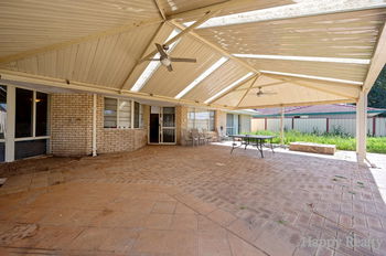 Listing image for 6 Juniper Court, THORNLIE  WA  6108