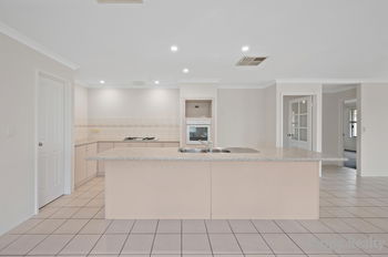 Listing image for 4 William Street, WATTLE GROVE  WA  6107