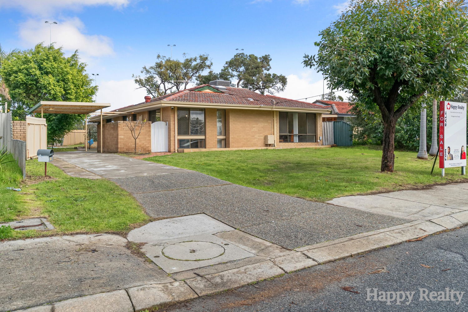 Listing image for 22 Huggins Road, THORNLIE  WA  6108