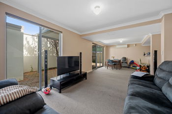 Listing image for 25/12 Davis Road, KELMSCOTT  WA  6111