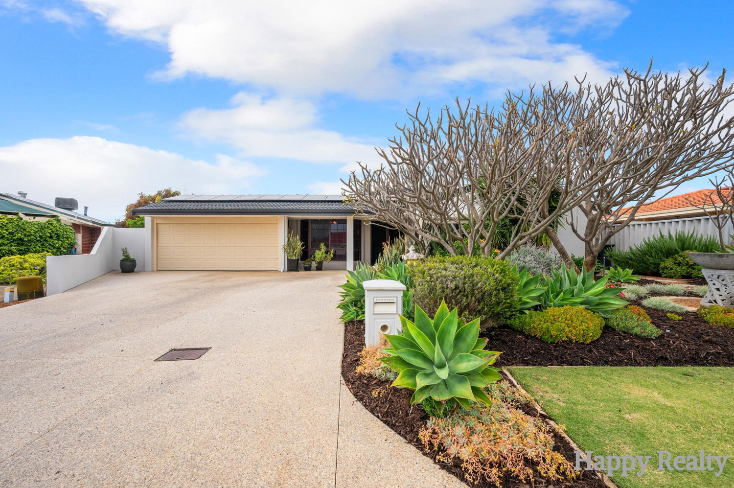 Listing image for 9 Cheyne Close, THORNLIE  WA  6108