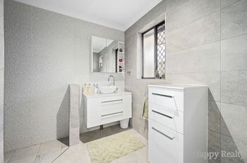 Listing image for 9 Cheyne Close, THORNLIE  WA  6108