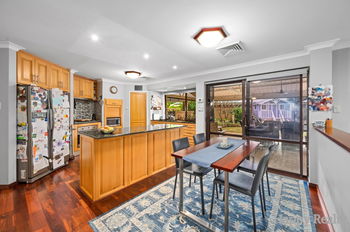 Listing image for 9 Cheyne Close, THORNLIE  WA  6108