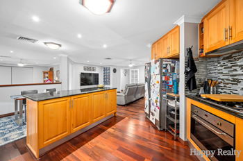 Listing image for 9 Cheyne Close, THORNLIE  WA  6108