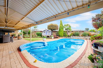 Listing image for 9 Cheyne Close, THORNLIE  WA  6108