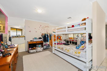 Listing image for 57 Manly Crescent, WARNBRO  WA  6169