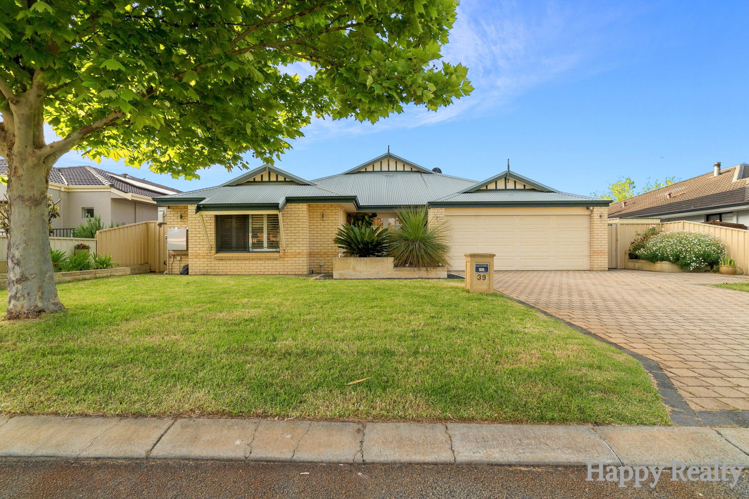 Listing image for 39 Planetree Pass, CANNING VALE  WA  6155