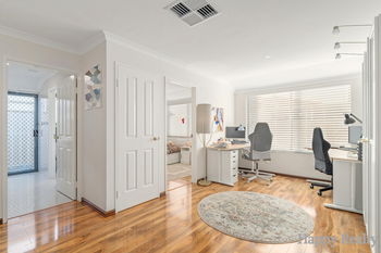 Listing image for 39 Planetree Pass, CANNING VALE  WA  6155