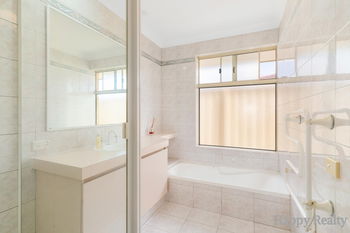 Listing image for 13 Jilakin Loop, CANNING VALE  WA  6155