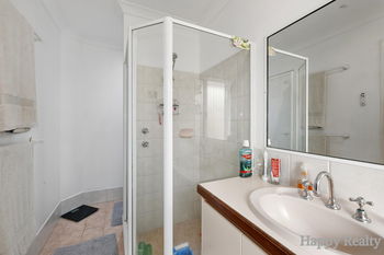 Listing image for 27 Illawarra Crescent, CANNING VALE  WA  6155