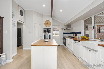 Listing image for 27 Illawarra Crescent, CANNING VALE  WA  6155