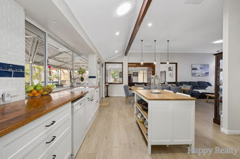 Listing image for 27 Illawarra Crescent, CANNING VALE  WA  6155