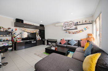 Listing image for 4 Glendalough Loop, CANNING VALE  WA  6155