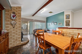 Listing image for 3 Dampier Court, THORNLIE  WA  6108