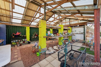 Listing image for 3 Dampier Court, THORNLIE  WA  6108