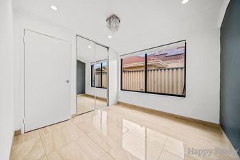 Listing image for 8 Bressingham Street, CANNING VALE  WA  6155