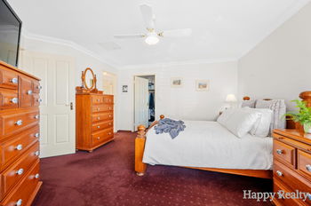 Listing image for 7 Ironwood Court, THORNLIE  WA  6108