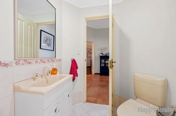 Listing image for 7 Ironwood Court, THORNLIE  WA  6108