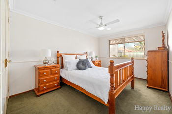 Listing image for 7 Ironwood Court, THORNLIE  WA  6108