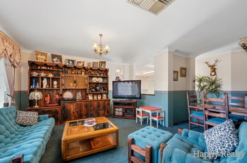 Listing image for 3 Dampier Court, THORNLIE  WA  6108