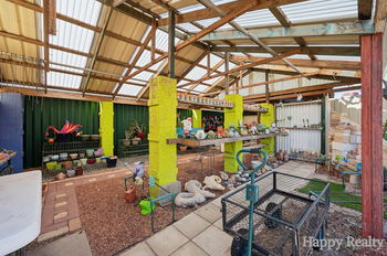 Listing image for 3 Dampier Court, THORNLIE  WA  6108