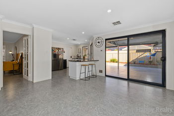 Listing image for 10 Edmonton Road, CANNING VALE  WA  6155
