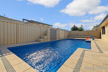 Listing image for 10 Edmonton Road, CANNING VALE  WA  6155