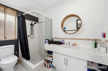 Listing image for 2 Challenger Drive, THORNLIE  WA  6108