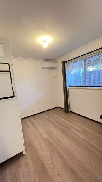 Listing image for 36 Huggins Road, THORNLIE  WA  6108