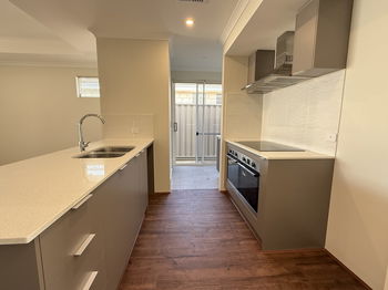 Listing image for 37 Desert Pea Loop, PIARA WATERS  WA  6112