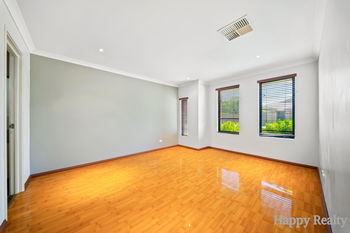 Listing image for 18 Warrilow Loop, CANNING VALE  WA  6155