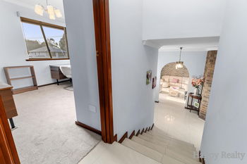 Listing image for 3 Fin Place, WILLETTON  WA  6155