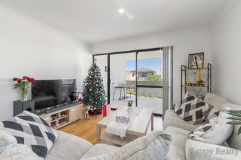 Listing image for 44/1 Glenariff Boulevard, CANNING VALE  WA  6155