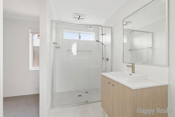 Listing image for 16 Kembla Way, LAKELANDS  WA  6180