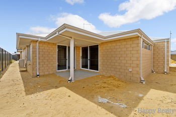 Listing image for 16 Kembla Way, LAKELANDS  WA  6180